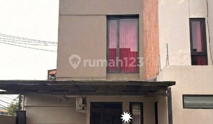 Rumah Modern 2Lt dengan Lingkungan Asri, Dekat Fasilitas Publik