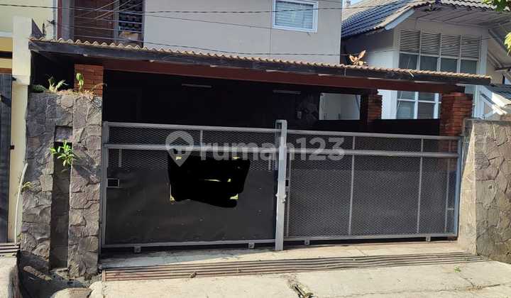 Rumah Unfurnished Bagus SHM Setra Duta, Bandung