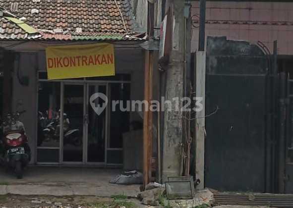 Ruko Bagus di Antapani Raya Mainroad Depan