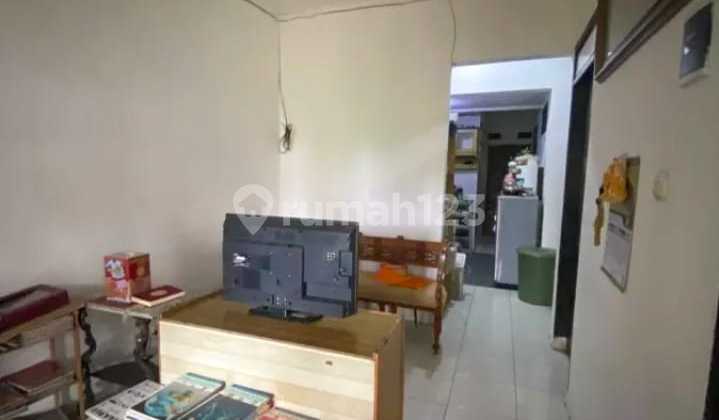 House Needs Minor Renovation SHM Arcamanik, Bandung 2