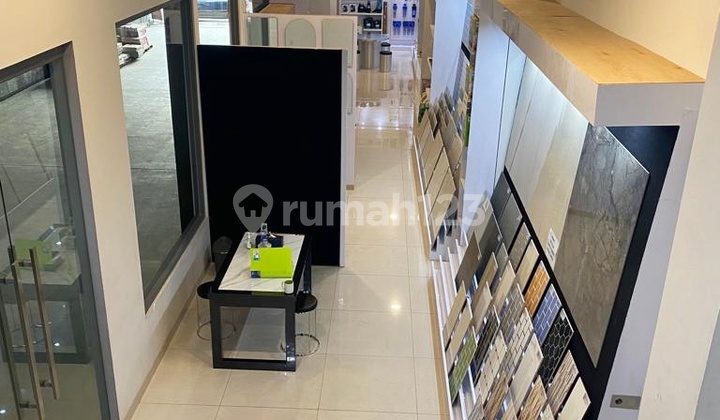 GUDANG + KANTOR  MEWAH 3.5 LANTAI SIAP PAKAI DI BAROS CIMAHI  9