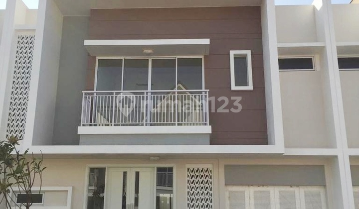 RUMAH 2 LANTAI DI CLUSTER AMANDA SUMMARECON GEDEBAGE BANDUNG 1