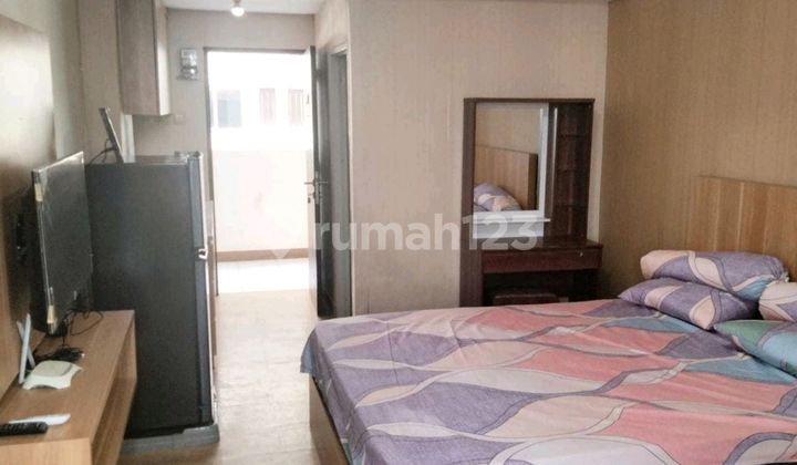 Studio Apartment Type Emerald Tower Bandung