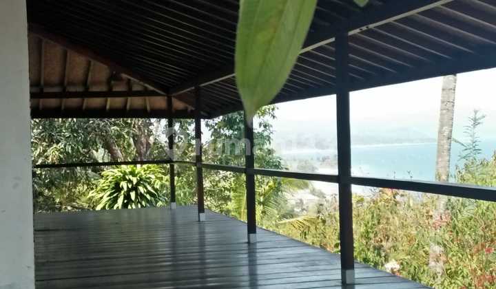 Cheap!! Land for Sale with Bonus Villa, Best Investment in Puncak Habibi Area, Cisolok Sukabumi.