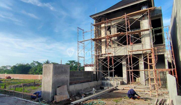 Dijual Rumah Cantik 2 Lantai Dalam Perum Di Ngaglik 2