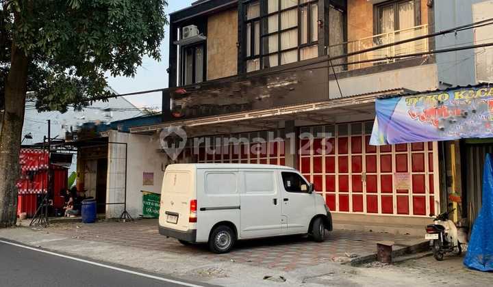 Shophouse for Rent in Condong Catur, Sleman Rumah123
