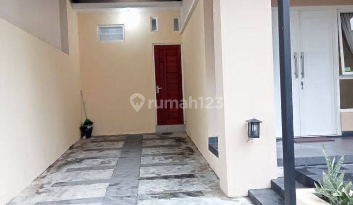 Rumah Kontrakan Bagus Semi Furnished SHM Ngaglik  2