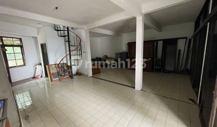 Ruko Strategis Dekat UGM, UNY, Pakuwon Mall 2