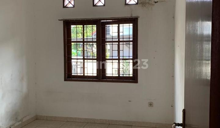 Dijual Rumah Sudut Meruya Jakarta Barat 2
