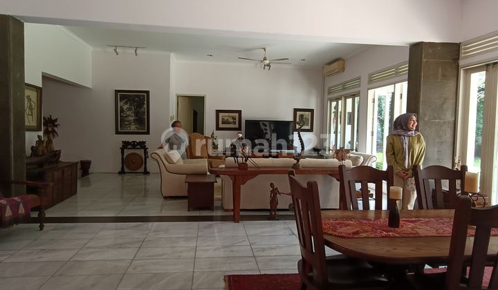 Dijual Rumah Kemang, Lokasi Tenang, Bebas Banjir 2