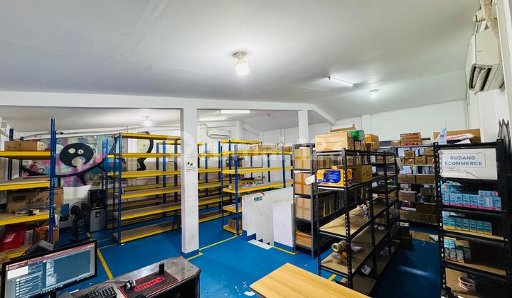 For Sale: 3-Story Row Shop, Roadside on RS Fatmawati Street 2