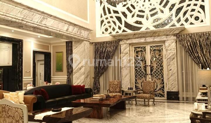 Luxury House in Prime Menteng Area, Rarely Available 2