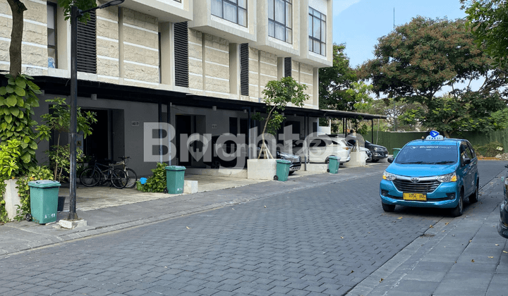 MURAH RUMAH 3 LANTAI FULL FURNISHED GRAHA NATURA CLUSTER GARDENVILLE 2