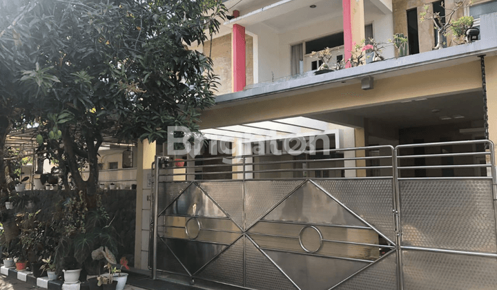 RUMAH MEWAH 2 LANTAI MINIMALIS MODERN BABATAN PRATAMA SURABAYA BARAT HARGA DI BAWAH PASARAN  1