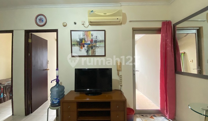 Disewakan Unit Apartemen Mediterania Garden 1, Dekat dengan Mall Central Park, (2Br), View City 1