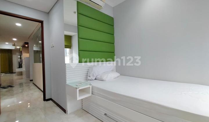 Disewakan Unit Apartemen Royal Mediterania Garden, Tower Lavender, Dekat dengan Mall Central Park, Best View 2