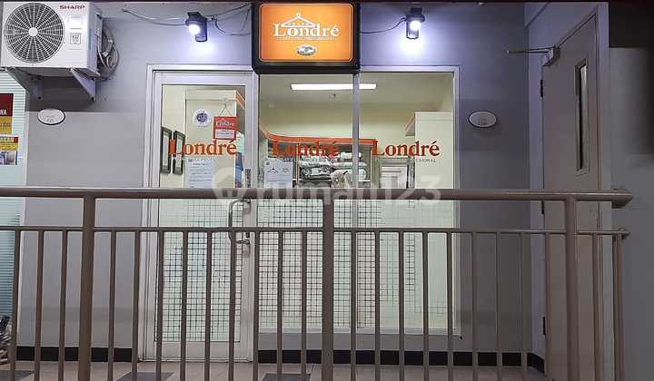 Dijual Kios Mediterania Garden Residences 2, Cocok untuk Tempat Usaha atau Kantor, Dekat dengan Mall Central Park