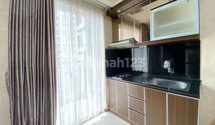 Disewakan Apartemen Royal Mediterania Garden, Tower Lavender, (2Br), View Kolam 2