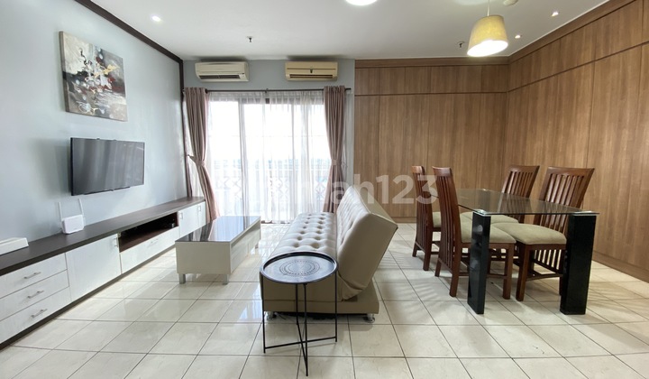 Disewakan Unit Apartemen Puri Garden, Unit Rapih dan Bersih, Best View