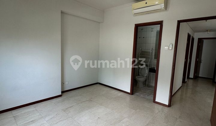 For Rent: Empty Unit at Royal Mediterania Garden Apartment, Lavender Tower, Pool View