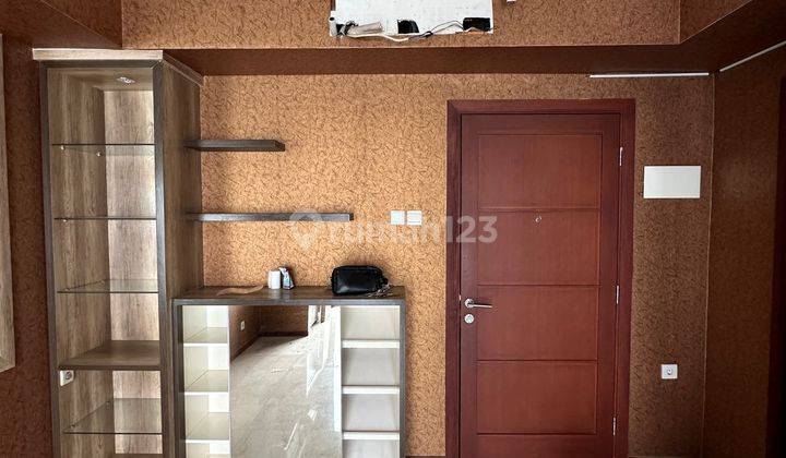 Dijual Apt. Royal Mediterania Garden, Semi Furnish, Best View 2