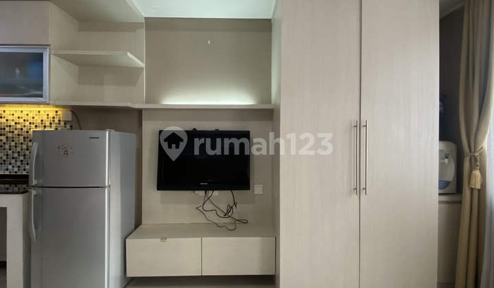 Disewakan Studio Royal Mediterania Garden, Tower lavender, Best View 2