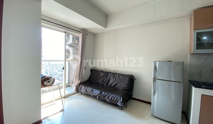 Disewakan Unit Apartemen Royal Mediterani Garden, Best View 2