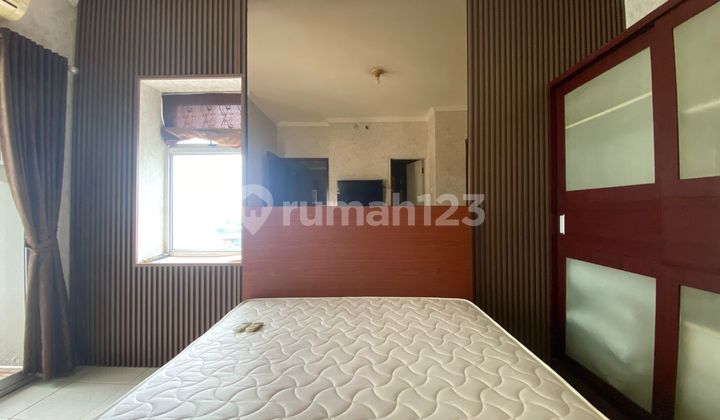 Disewakan Unit Apartemen Mgr2 (3Br), View Kolam 2