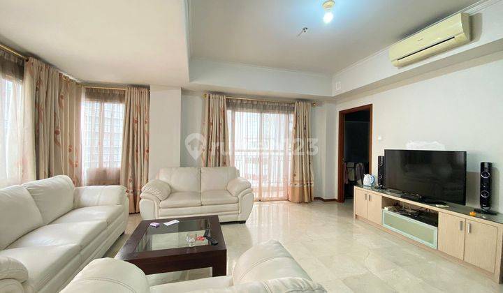 Disewakan Apartemen Royal Mediterania Garden, Best View  1