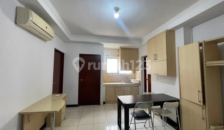 Disewakan Unit Apartemen Mgr 2, (2Br), Dekat dengan Mall Central Park, Best View 2