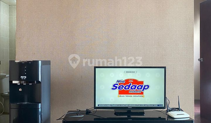 Disewakan Unit Apartemen Mgr 2, Tower Heliconia, (2Br), Best View 2