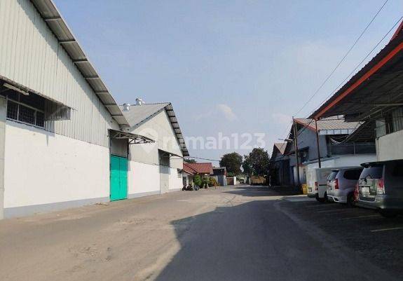 Disewa Gudang Di Pulo Gadung Lt 1200 M2 Strategis Bersih Akses Container 40 Ft Deskripsi 2