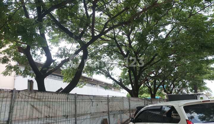 Disewa Gudang/ Ruang Usaha Komersil Sunter LT 4406 M2 Pinggir Jalan Cocok U/ Resto Supermarket Futsall Dll