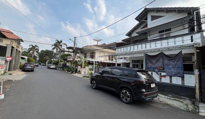 DISEWA RUMAH BISA USAHA PINGGIR JALAN UKU 14X22 STRATEGIS 2 LT COCOK UNTUK GUDANG KANTOR DLL 1