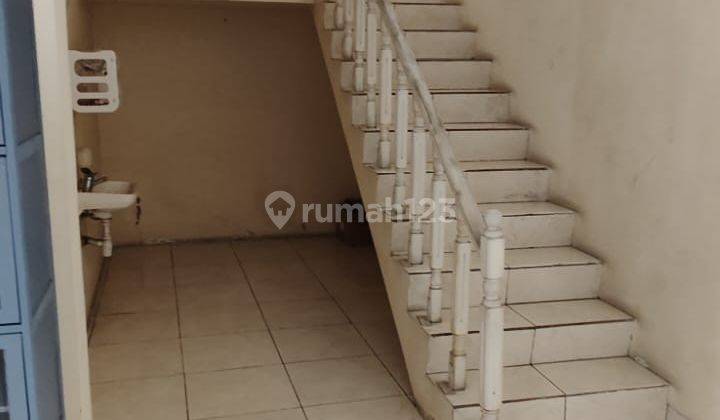 Disewa Rumah Cempaka Putih Tengah Bisa Buat Kantor Online Gudang Dll12x15 Strategis 2 Lantai Hdp Barat Jrg Ada 2