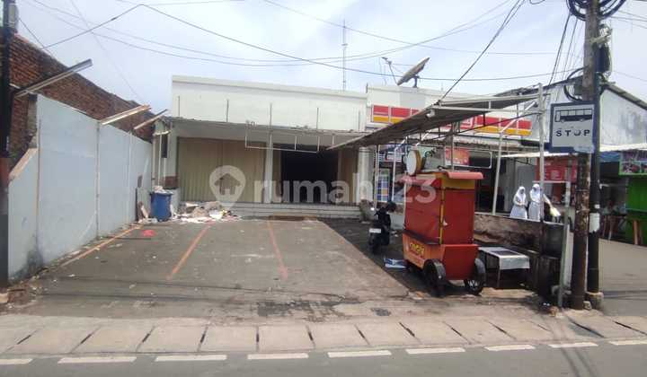 FOR RENT: WAREHOUSE IN UTAN PANJANG KEMAYORAN SIZE 9X32=288 M2 SUITABLE FOR ONLINE EXPEDITION ETC. FOR RENT: WAREHOUSE IN UTAN PANJANG KEMAYORAN SIZE 9X32=288 M2 SUITABLE FOR ONLINE EXPEDITION ETC.