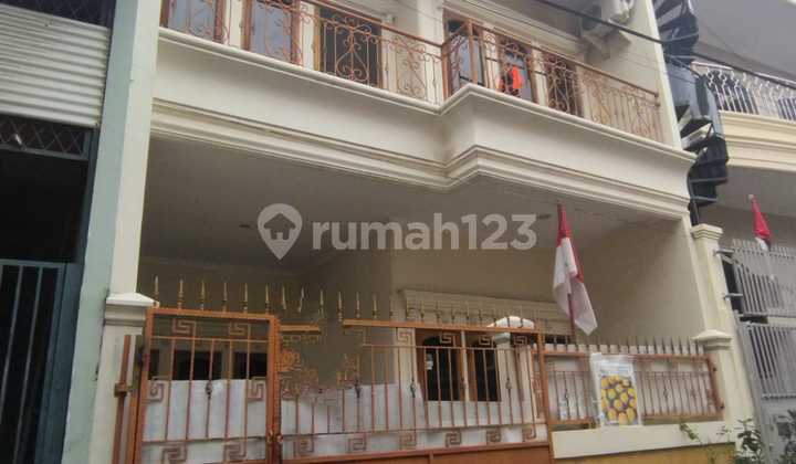 Rumah Rapi Pademangan Uku 7X14 Strategis 2 LT Hdp Utara Siap Huni Hrg Menarik Jrg Ada