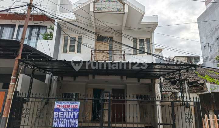 Rumah Standard Kopyor Barat Uku 6X17 Utara Jl 2 Mobil 2 LT Strategis Hrg Menarik
