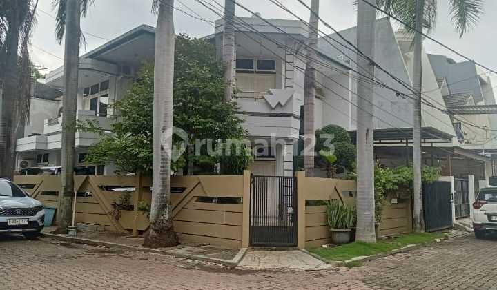 Rumah Sunter Danau Indah Uku 204 M2 Posisi Hook 2 Lantai bisa Buat Kantor Hrg Menarik Rumah Sunter Danau Indah Uku 204 M2 Posisi Hook 2 Lantai bisa Buat Kantor Hrg Menarik