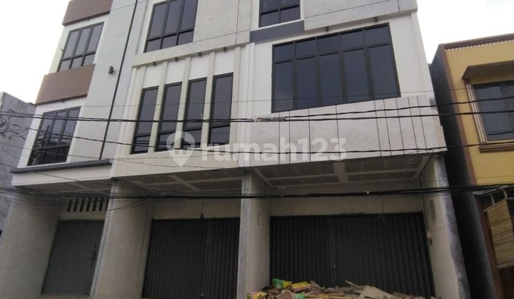 Dijual Ruko Brand New Uku 54 M2 Lokasi Jalan Utama 4 Lantai Strategis Harga Menarik