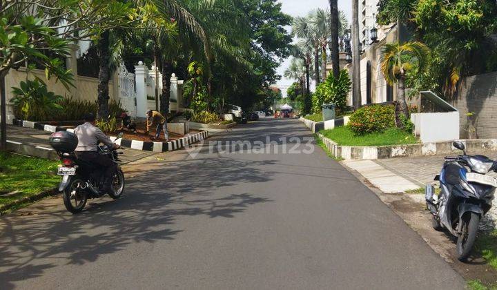 DISEWA RUMAH MEWAH ANCOL BARAT UKU 17X30 LINGKUNGAN NYAMAN DAN AMAN SELATAN HRG NEGO 2