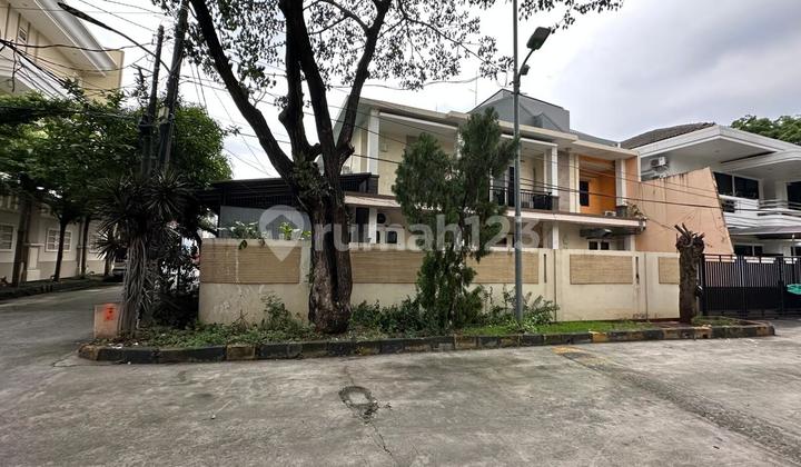 For Sale Sunter Metro House Uku 15X18=268 M2 (Hook) Wide Street Attractive Price Negotiable For Sale Sunter Metro House Uku 15X18=268 M2 (Hook) Wide Street Attractive Price Negotiable
