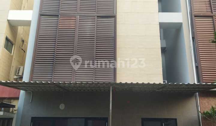 Rent Townhouse Ancol Coasta Villa Size 8X23 Exclusive Semi Furnished