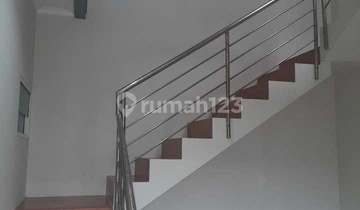 Quick Sale House in Rancamaya Estate Bogor 2