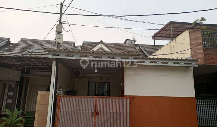 Dijual Cepat Rumah di Serpong Park, Bsd 1