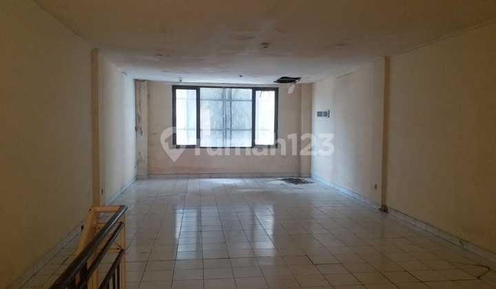 Dijual Cepat Ruko Strategis di Pinggir Jalan Raya Serpong