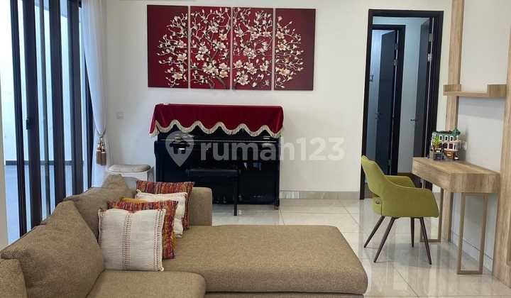 Dijual Cepat Rumah di The Mozia, BSD City 2