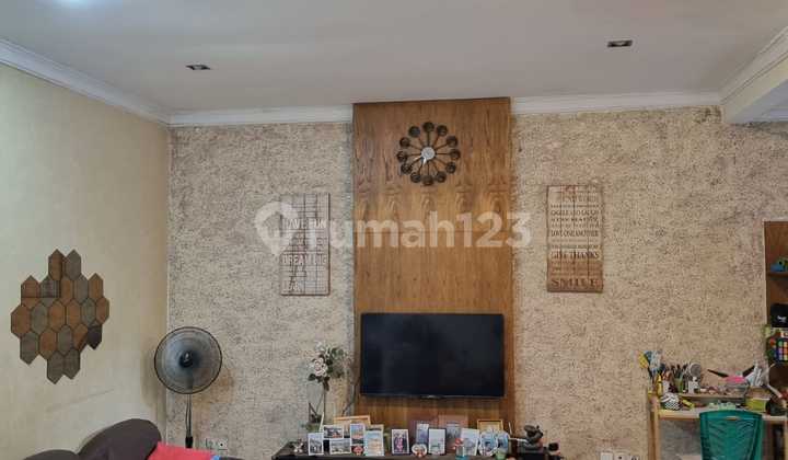 For Sale House in Alam Sutera