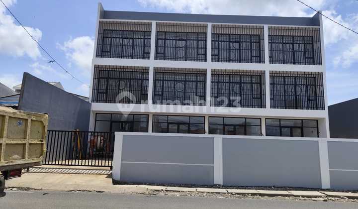 Disewakan Ruko Brand New, ready 4 unit bisa sewa /unit Disewakan Ruko Brand New, ready 4 unit bisa sewa /unit