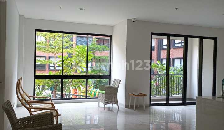 For Sale Lloyd Alam Sutera Apartment